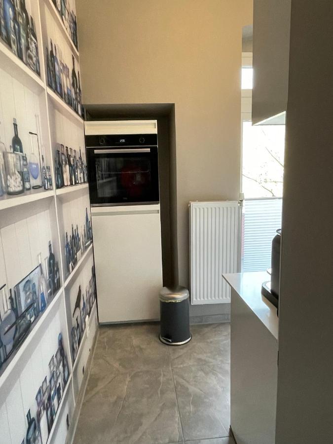 شقة Altbaucharme Deluxe Mit Balkon In Zentraler Lage كيل المظهر الخارجي الصورة