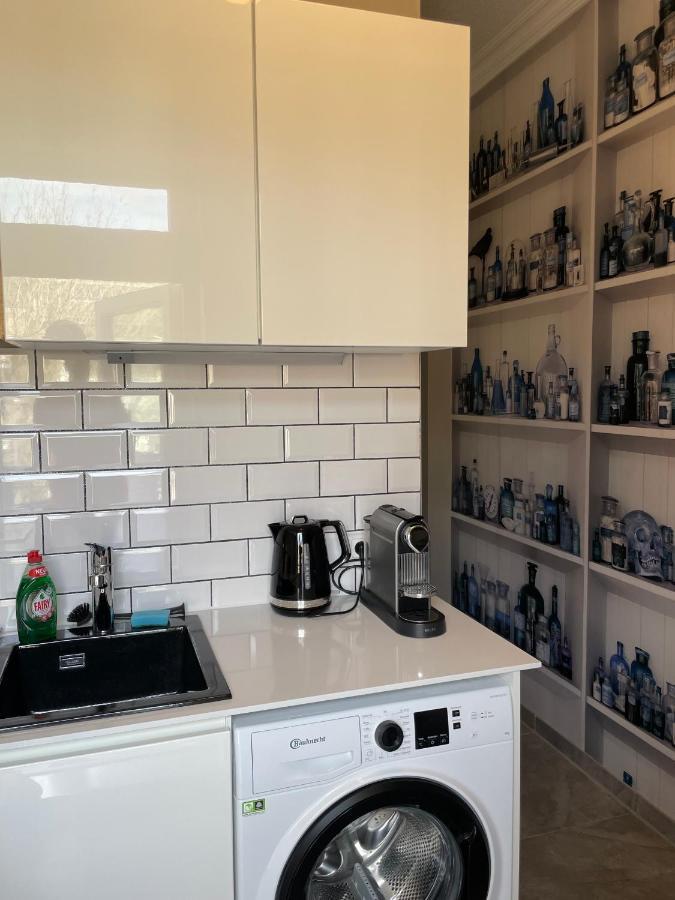 شقة Altbaucharme Deluxe Mit Balkon In Zentraler Lage كيل المظهر الخارجي الصورة